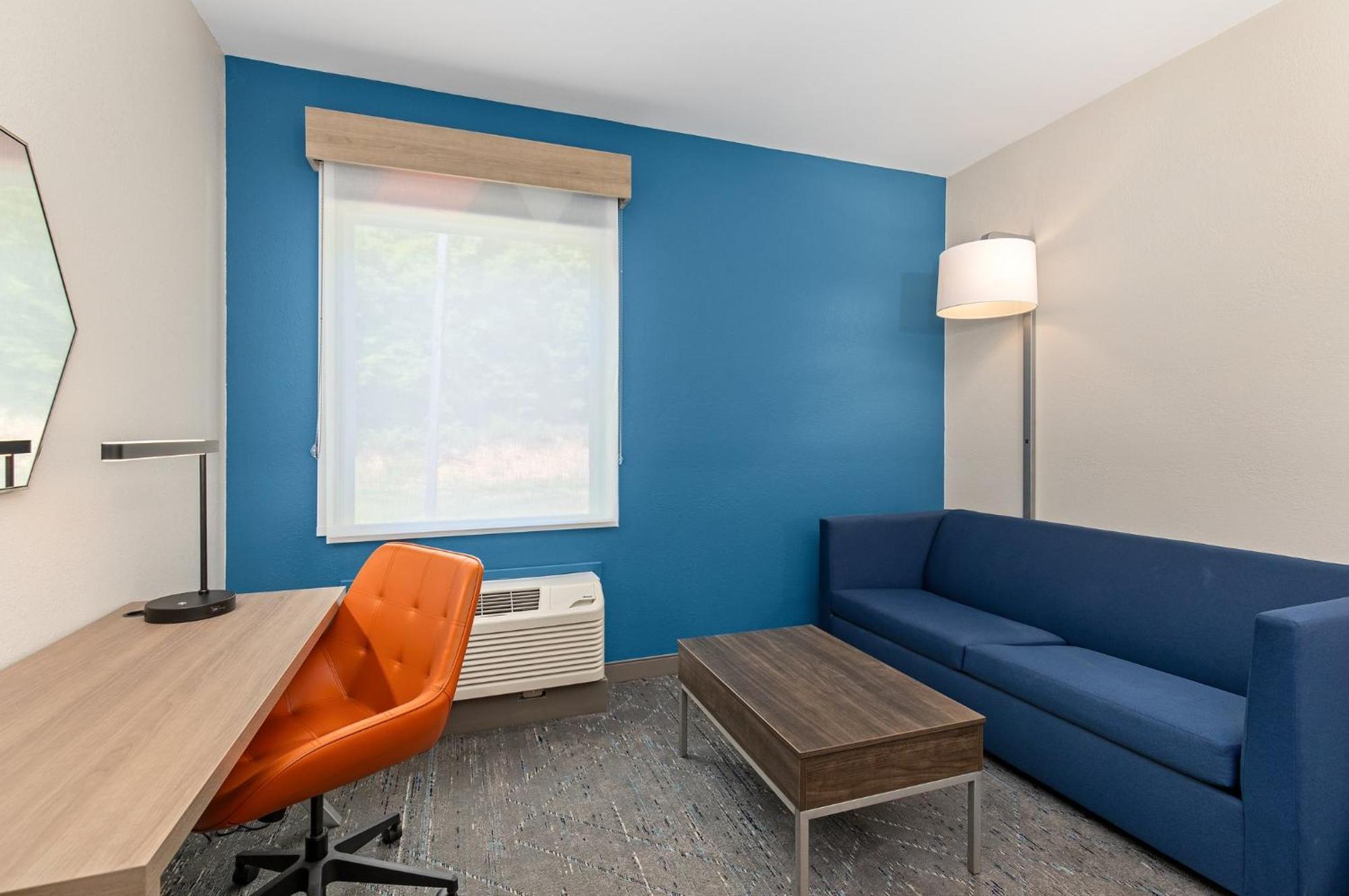 Holiday Inn Express Hurricane Mills Waverly By Ihg Exterior foto