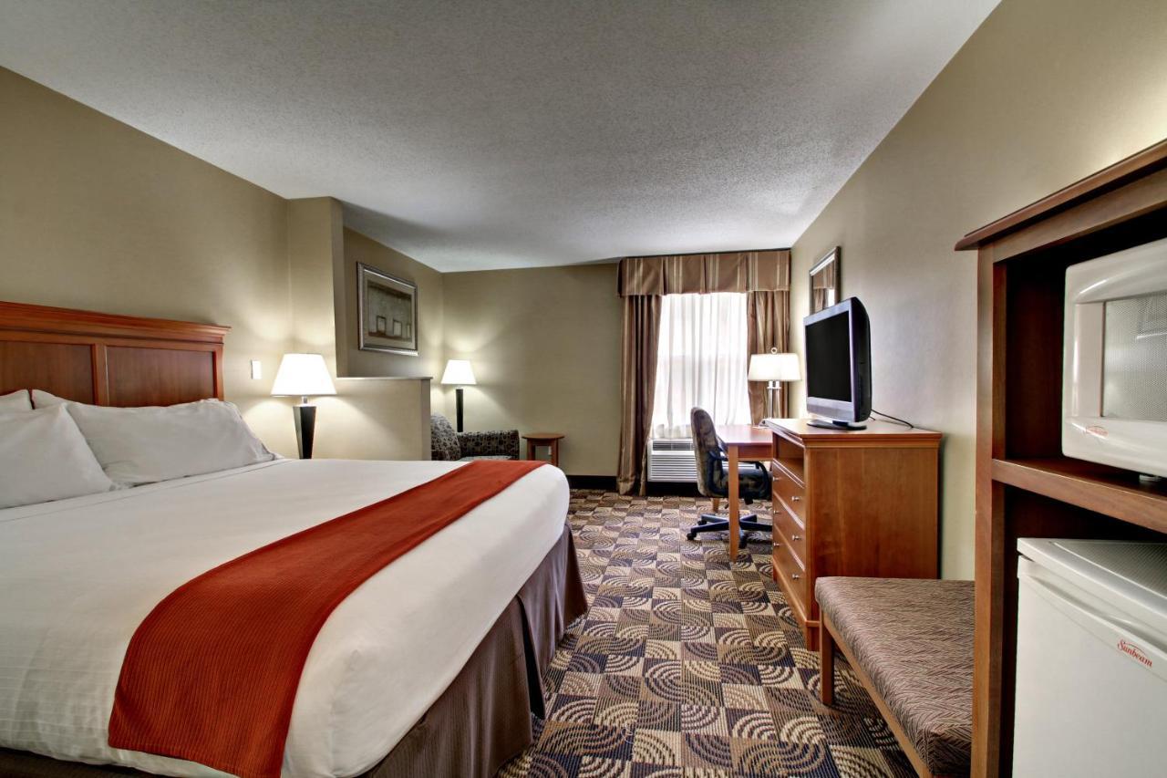 Holiday Inn Express Hurricane Mills Waverly By Ihg Exterior foto